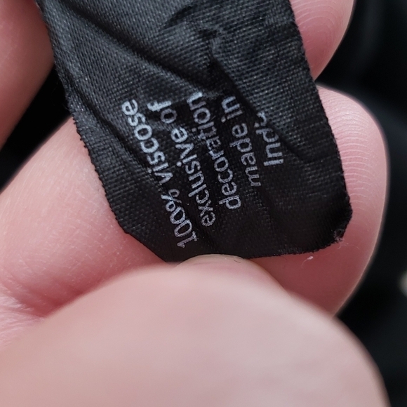 Lane Bryant Women US 26 Black White Top Long Sleeve Viscose Embroidered Eyelet - Picture 4 of 7